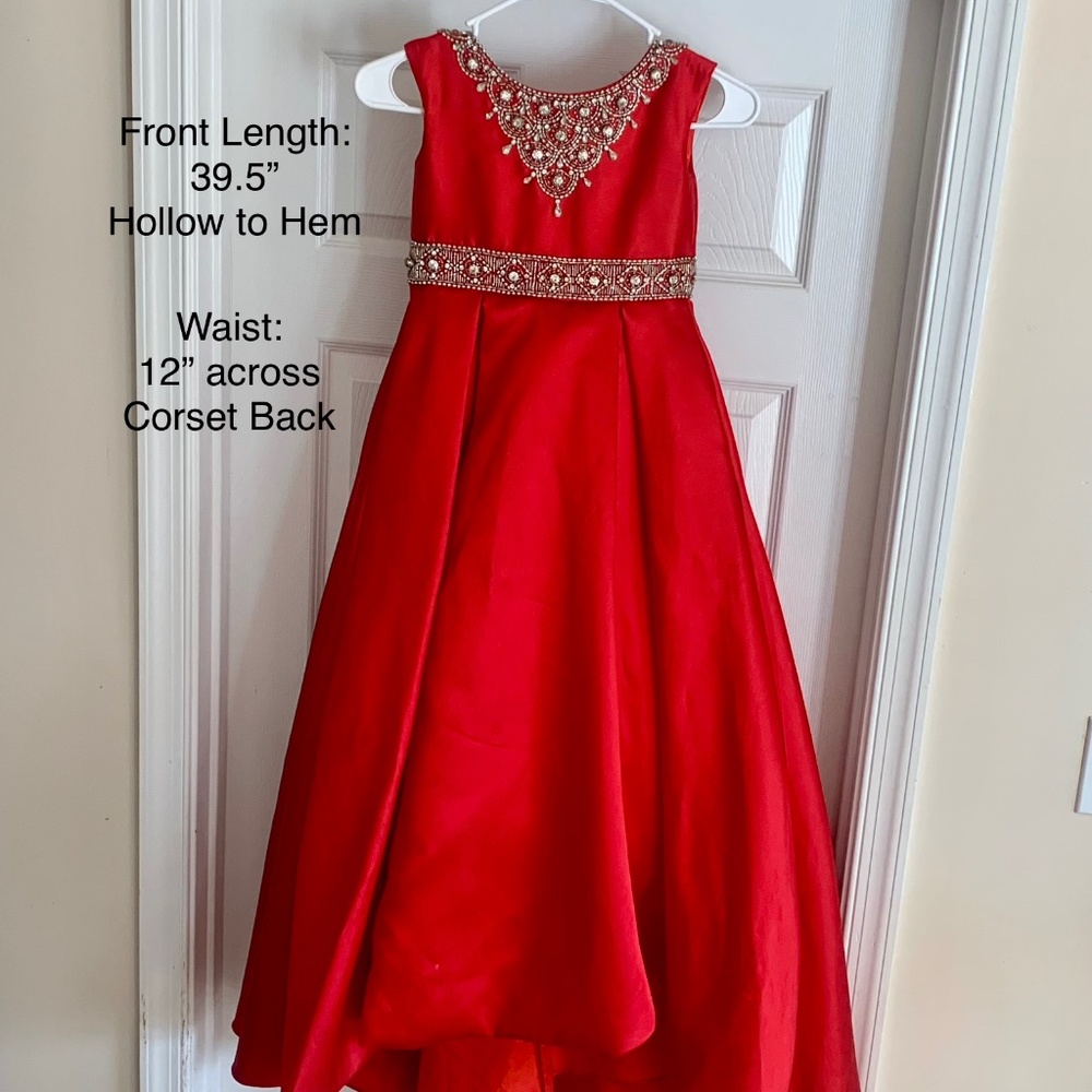 GIRLS’ PAGEANT GOWN SIZE 4